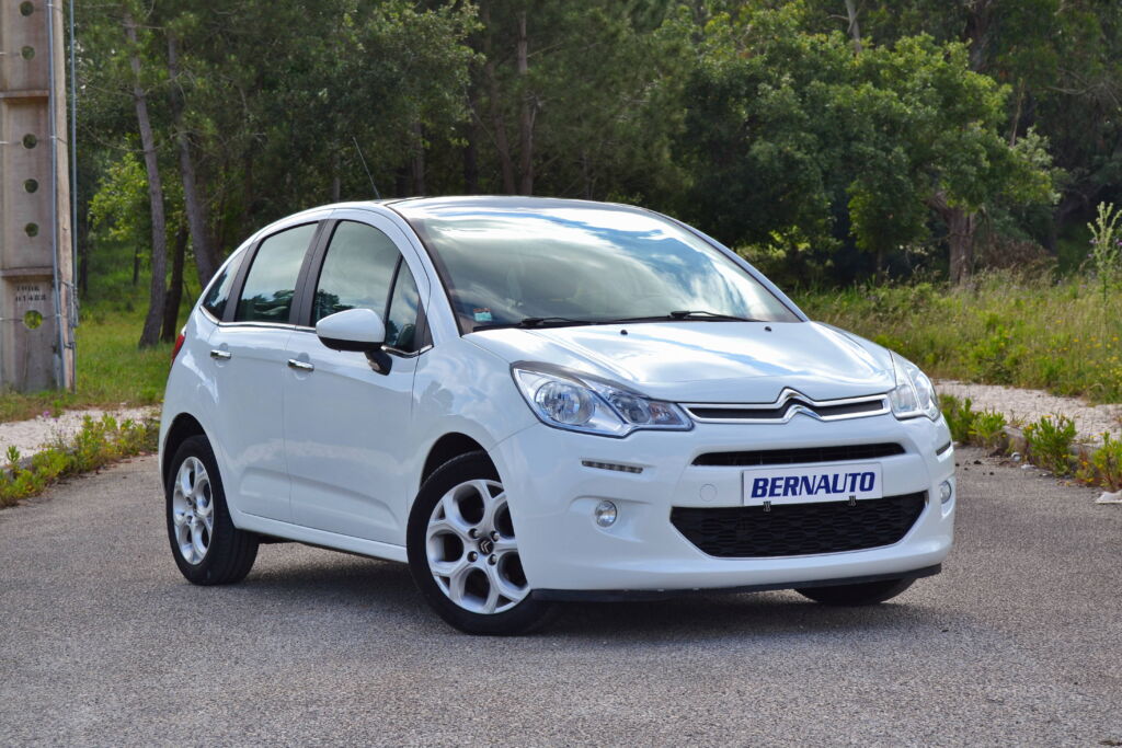 Citroen C3 PURETECH COLLECTION 2015 - Image 2