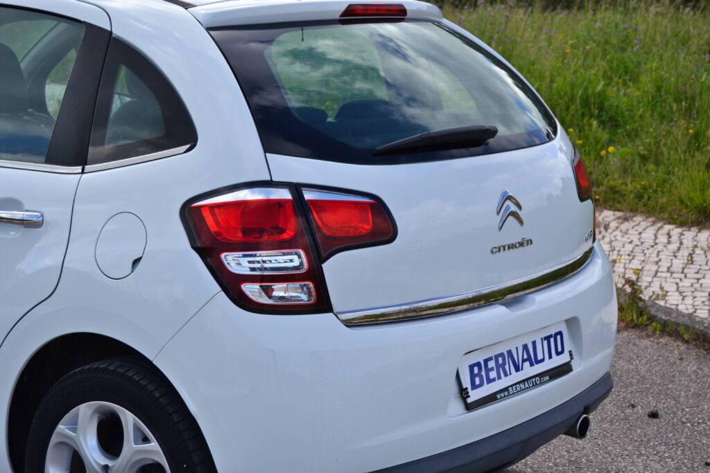 Citroen C3 PURETECH COLLECTION 2015 - Image 8