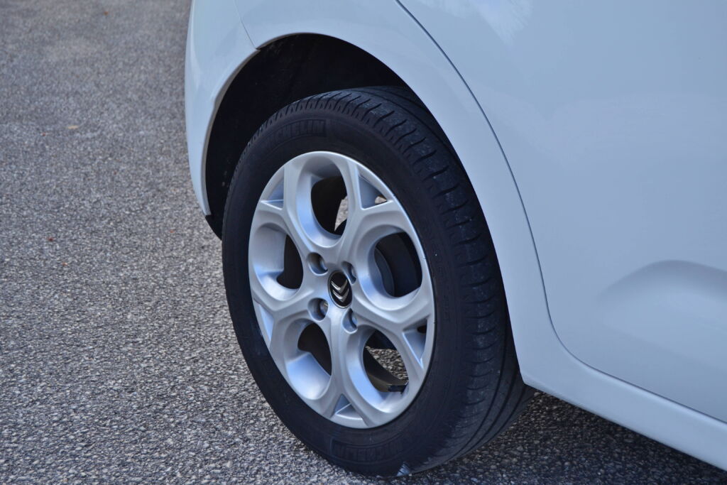 Citroen C3 PURETECH COLLECTION 2015 - Image 10