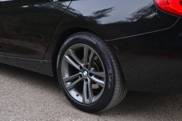 BMW 318D Gran Turismo LINE SPORT AUTO 2016 - Image 10