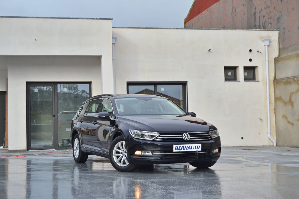 VW Passat Variant TDI Business DSG 2019 - Image 2