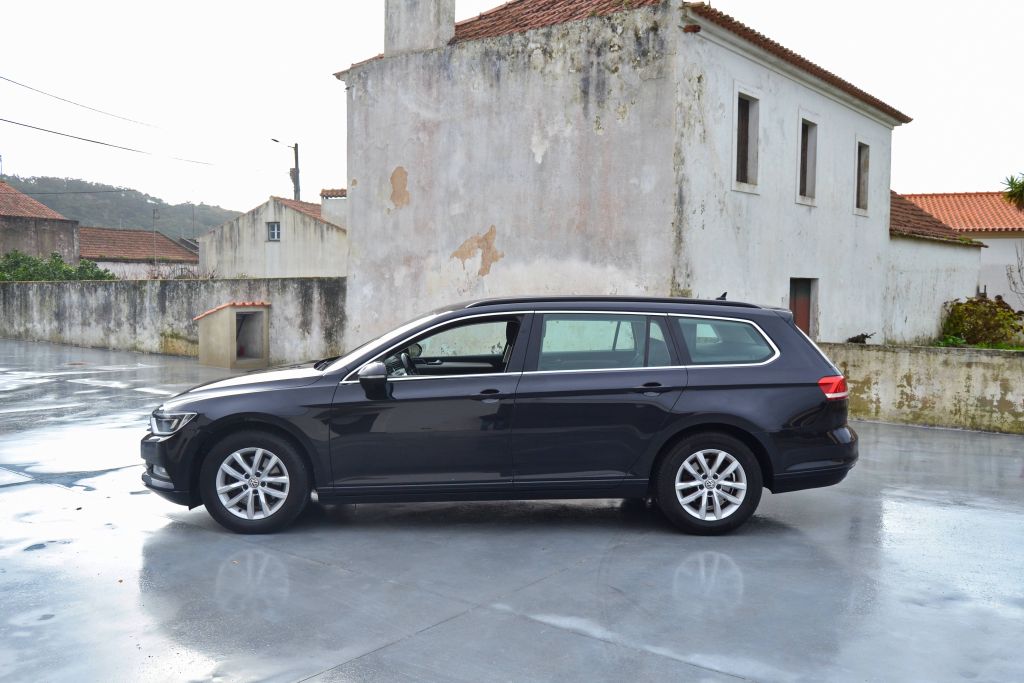 VW Passat Variant TDI Business DSG 2019 - Image 6