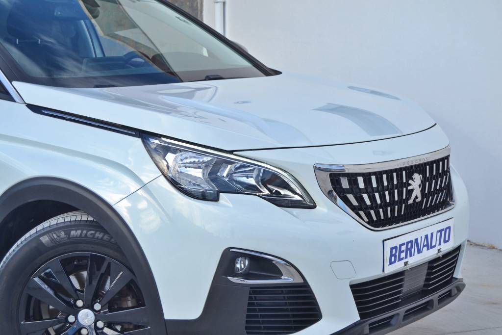 PEUGEOT 3008 BlueHDi Active 2017 - Image 3