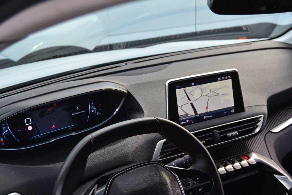 PEUGEOT 3008 BlueHDi Active 2017 - Image 17