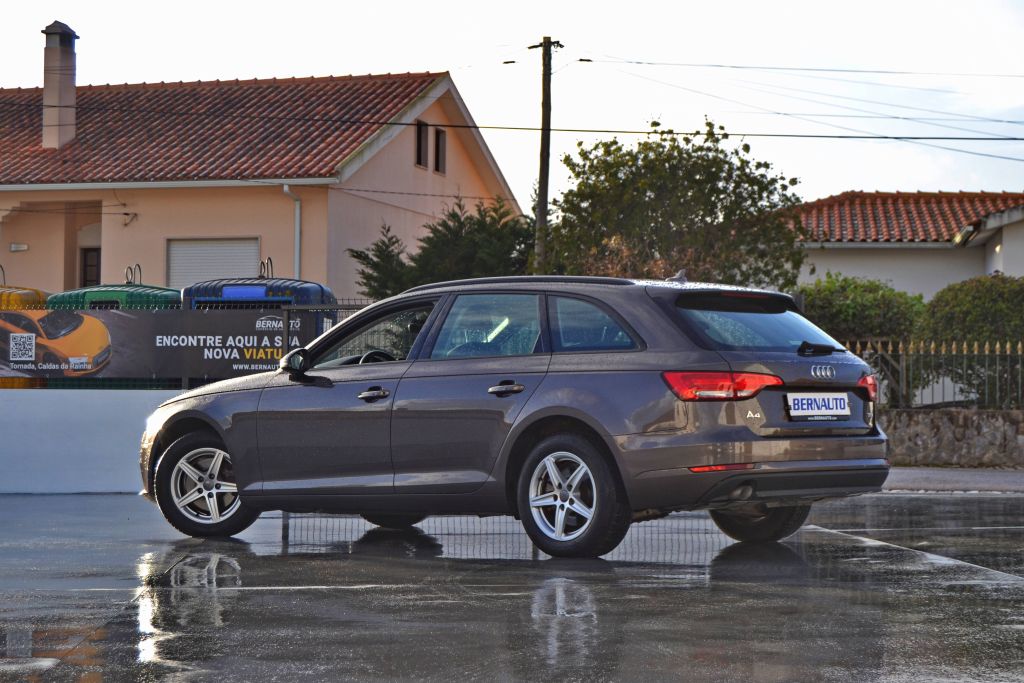 Audi A4 Avant 2.0 TDI 2017 - Image 8