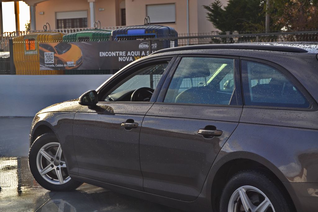 Audi A4 Avant 2.0 TDI 2017 - Image 10