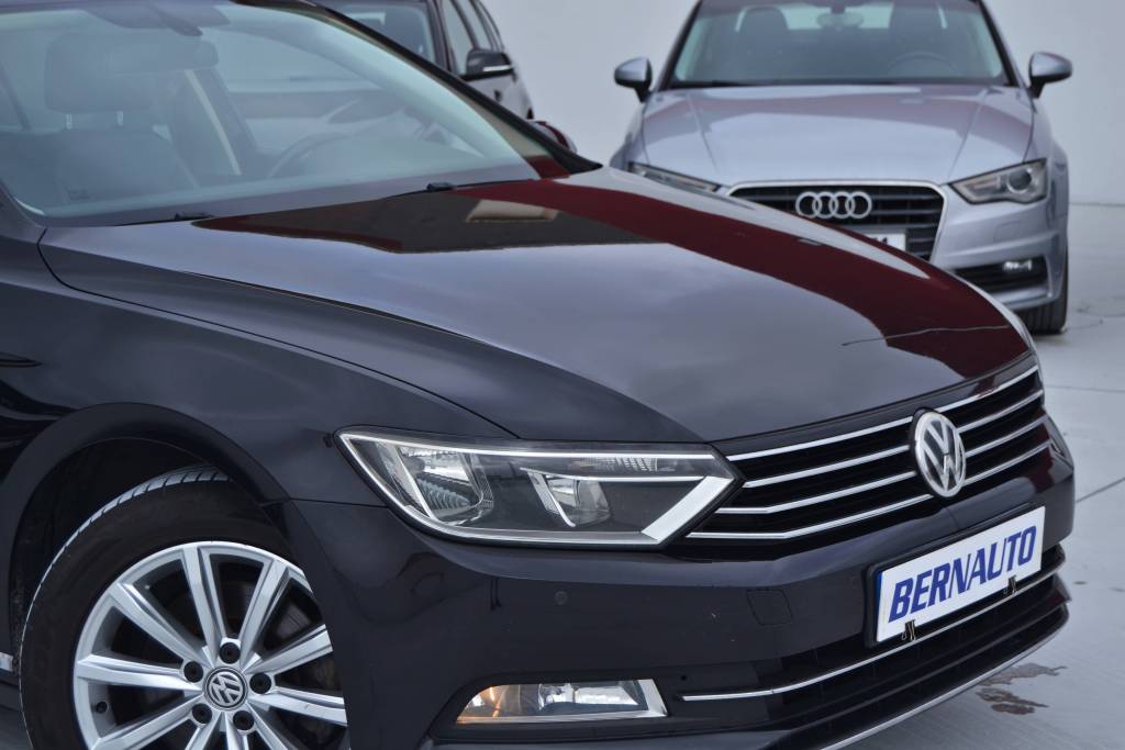 VW Passat Variant 2.0 TDI HIGHLINE 2016 - Image 4