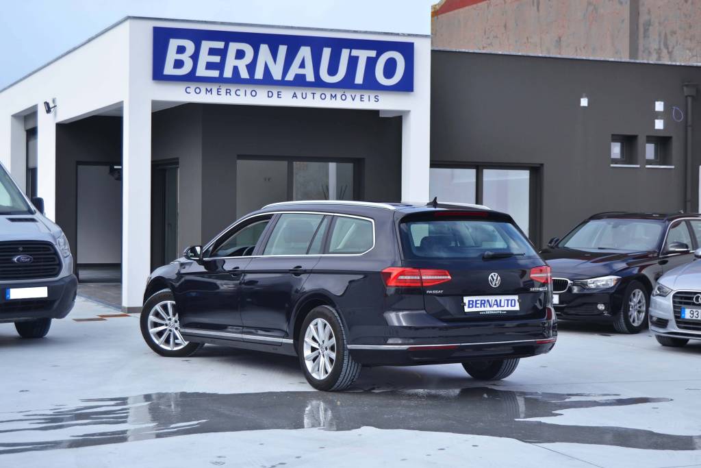 VW Passat Variant 2.0 TDI HIGHLINE 2016 - Image 9